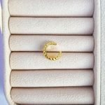 EARCUFF ENLAZADO PEQUEÑO